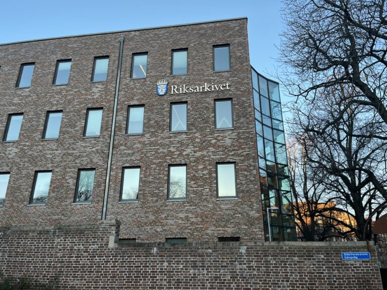 Läs mer om artikeln Ett besök på Riksarkivet i Göteborg…
